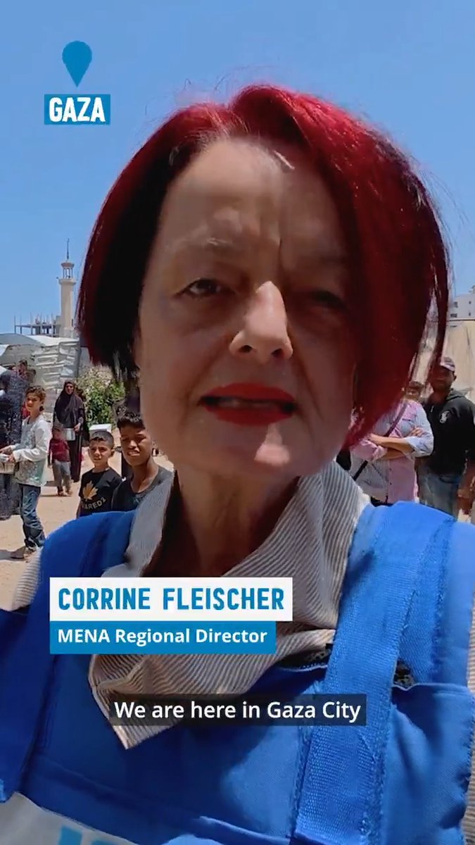 This week, under enormous challenges, WFP teams reached northern #Gaza with wheat flour for the first time since the blockade began. One delivery is not enough, explains Corinne Fleischer. ⤵️ Gaza needs food every day.