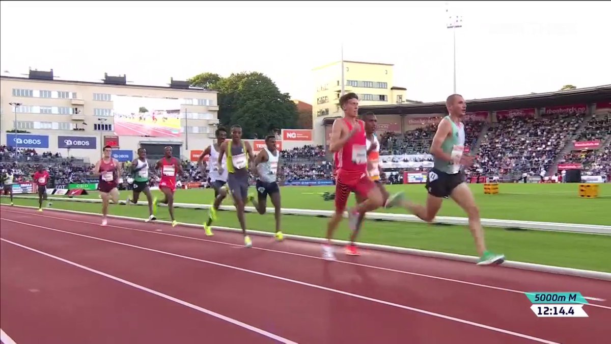 George Mills has smashed Mo Farah's British 5000m record by more than six seconds to finish fourth at the #DiamondLeague in Oslo. #BBCAthletics