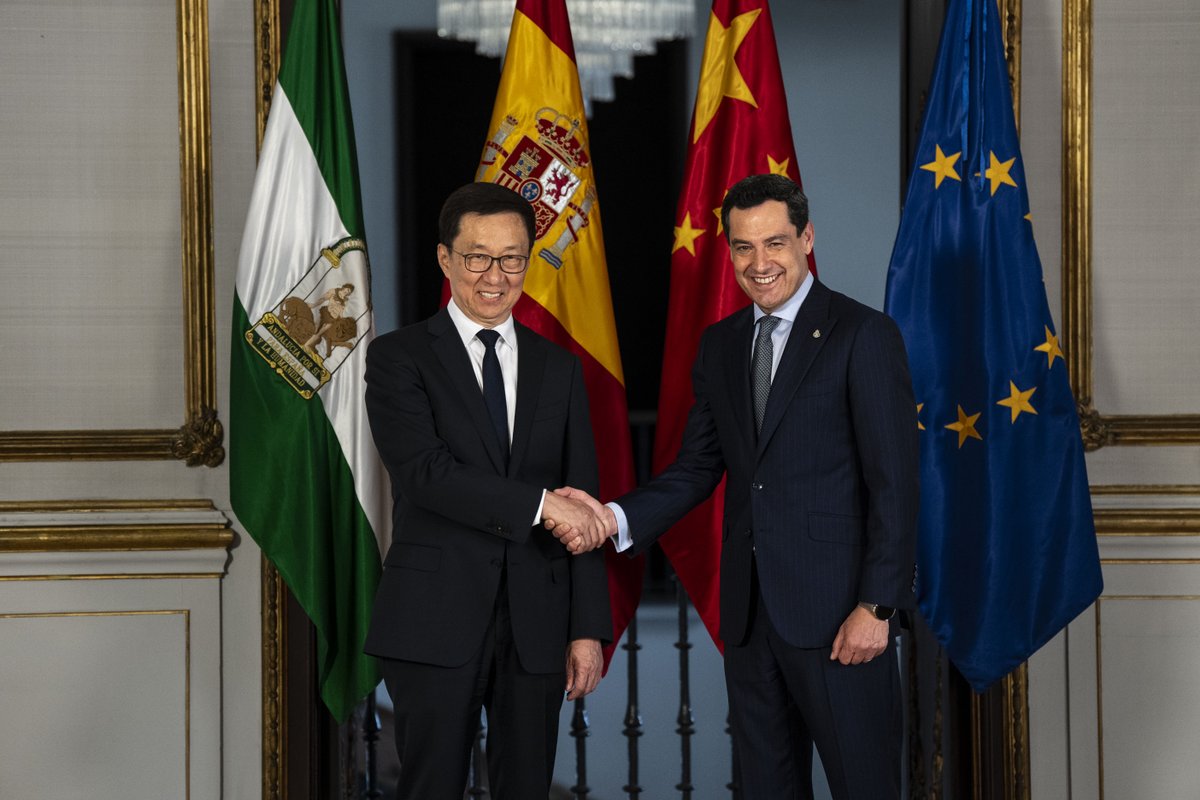 China tiene en #Andalucía una aliada para hacer realidad importantes proyectos de progreso y empleo en nuestra tierra. Seguimos avanzando en las fructíferas relaciones que nos unen. Doy las gracias al vicepresidente Han Zheng por su confianza y cooperación.