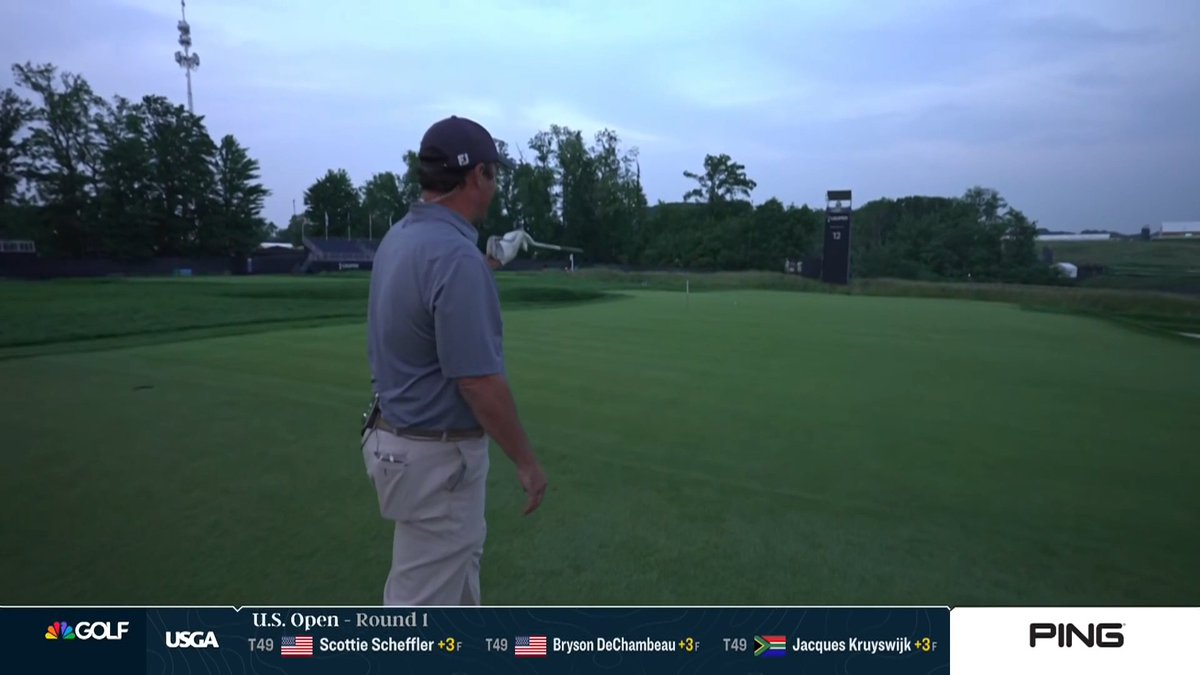 "I just don't understand how to hit this." 😳 Johnson Wagner shows how difficult it is to judge lies and make good contact from the rough at Oakmont. #USOpen