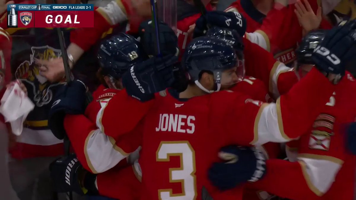 SAM REINHART SCORES WITH 19.5 SECONDS LEFT TO FORCE OVERTIME!!! This game has been an absolute ROLLER COASTER of emotions 🎢 #StanleyCup 🇺🇸: NHLonTNT & Sports on Max ➡️ 🇨🇦: Sportsnet or stream on Sportsnet+ ➡️