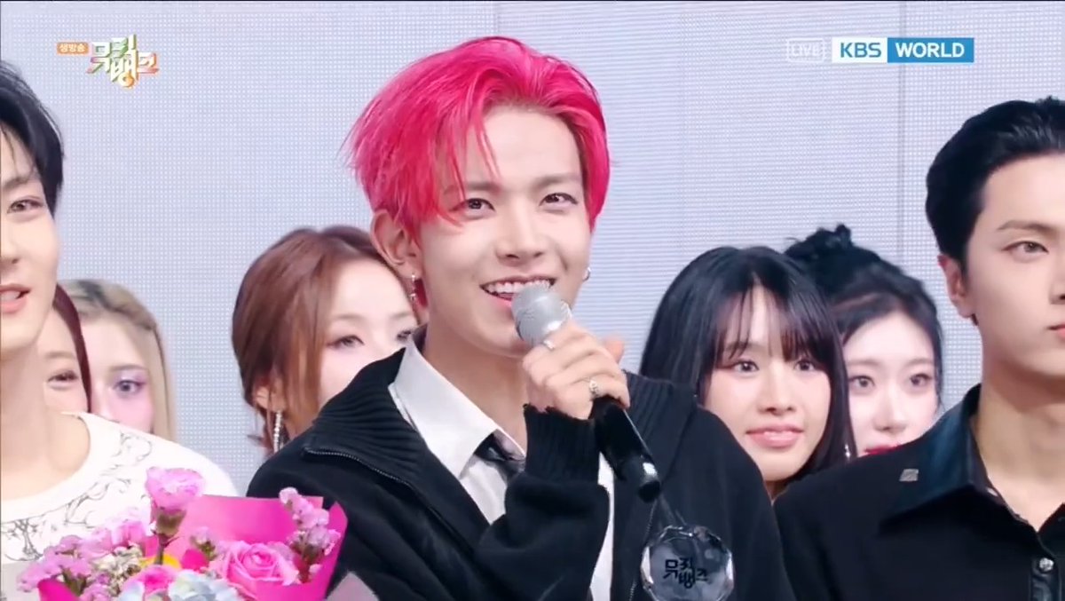 ๐ Congratulations to ENHYPEN for winning first place on Music Bank with โBad Desire (With or Without You)โ โ achieving the highest score of 2025 so far! ๐ฅณ #ENHYPEN17thWin #BadDesire_2ndWin #BadDesire2ndWin #ENHYPEN #์ํ์ดํ ENHYPEN OFFICIAL ENHYPEN OFFICIAL_members (250613)