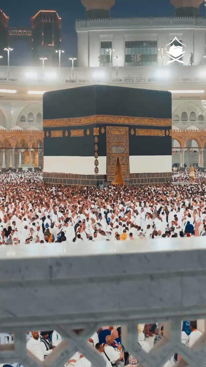 قال النبي ﷺ: “من صلى عليّ واحدة ، صلى اللهُ عليه بها عشرًا” #يسر_وطمأنينة