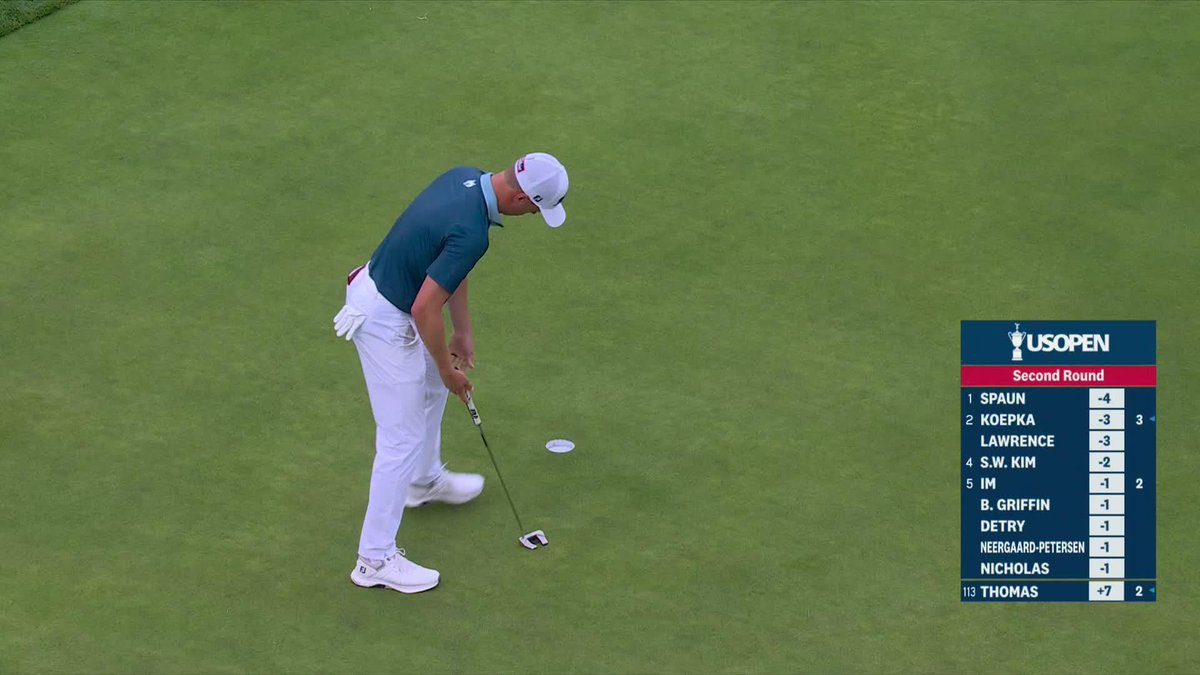 😨 Justin Thomas had a 22 foot birdie putt on 12. JUSTIN THOMAS LEGION Result: 4 putt… double bogey.