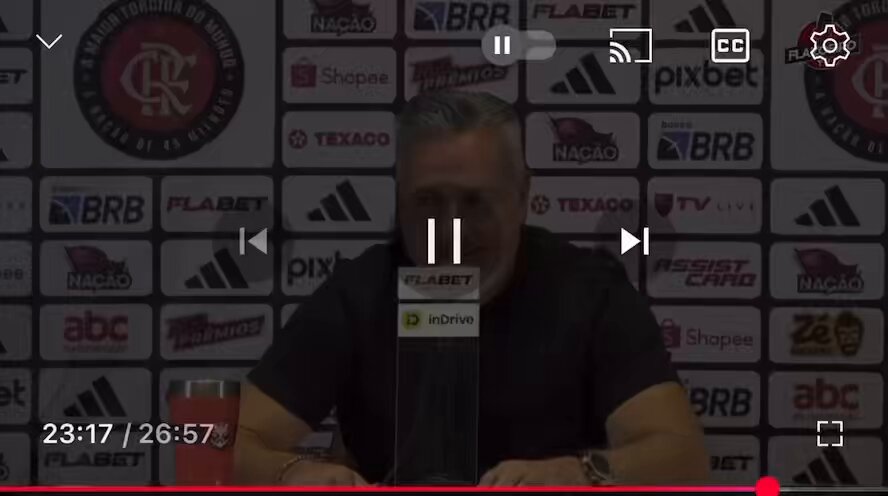 Sobre Jorginho O jogador tem grande chance de estrear com a camisa do Flamengo como titular na estreia da Copa do Mundo de Clubes. Jorginho tem impressionado a comissão técnica comandada por Filipe Luís, especialmente em relação à sua condição física. José Boto, inclusive, rasgou elogios ao jogador, destacando sua qualidade nos treinamentos. #Flamengo #CRF Mauro Sant Anna