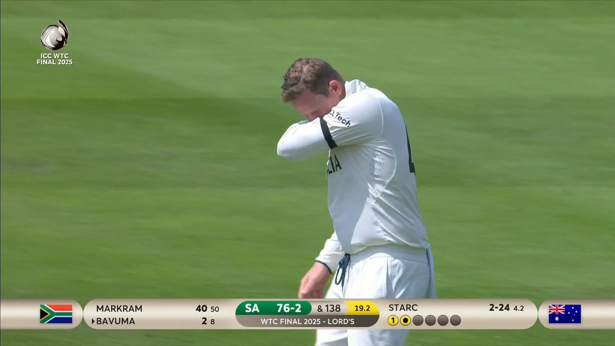 From bad to worse for Steve Smith! 🫣 He is forced off with a dislocated finger after dropping a catch 🤕