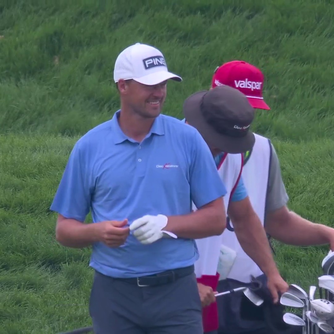 HOLE-IN-ONE AT THE U.S. OPEN. 🚨 Victor Perez aces No. 6 at Oakmont! 📺 Peacock | #USOpen