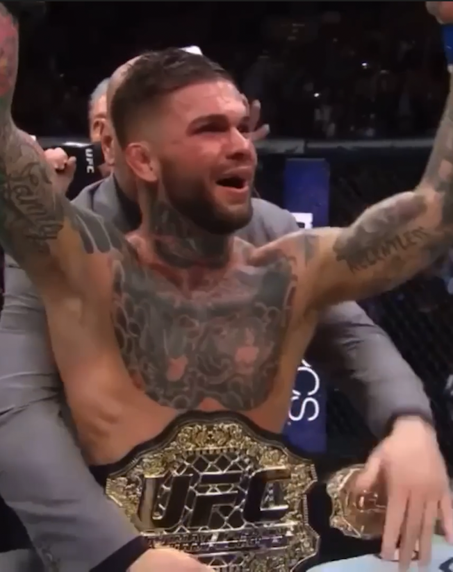 The best fighter in the world for 25 minutes? 🌎 Look back at Cody Garbrandt's performance to win the UFC bantamweight title at #UFC207. #UFCAtlanta | Saturday | LIVE on TNT Sports & discovery+