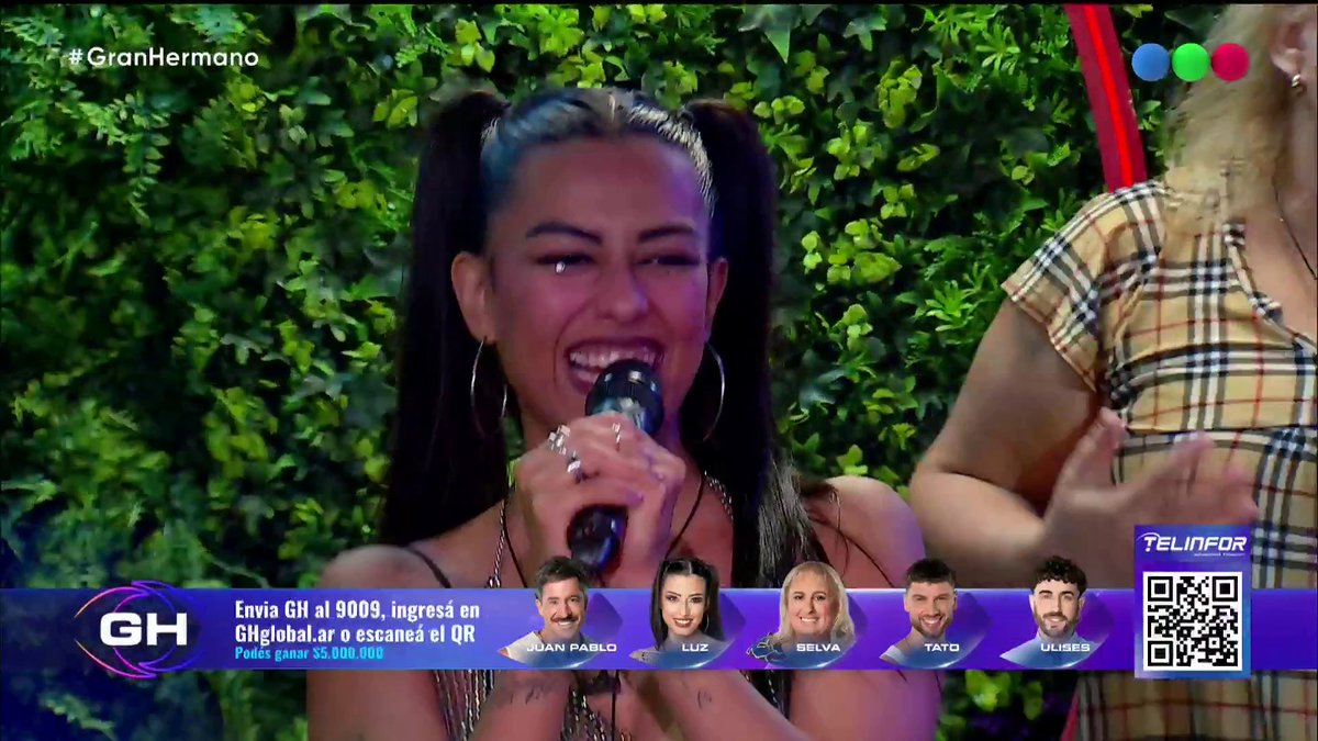 ¡En la fiesta todos al ritmo de la Cachaca! 🕺 👁 Mirá #GranHermano en y espiá la casa GRATIS las 24 horas por DIRECTV LatinAmerica DGO