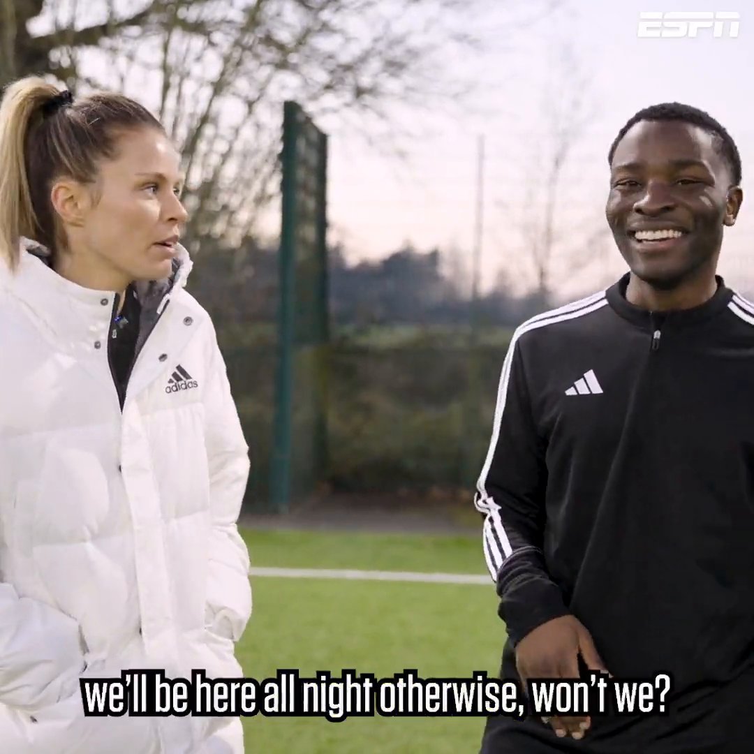 Rachel Daly takes on ESPN in this first touch challenge 🪄