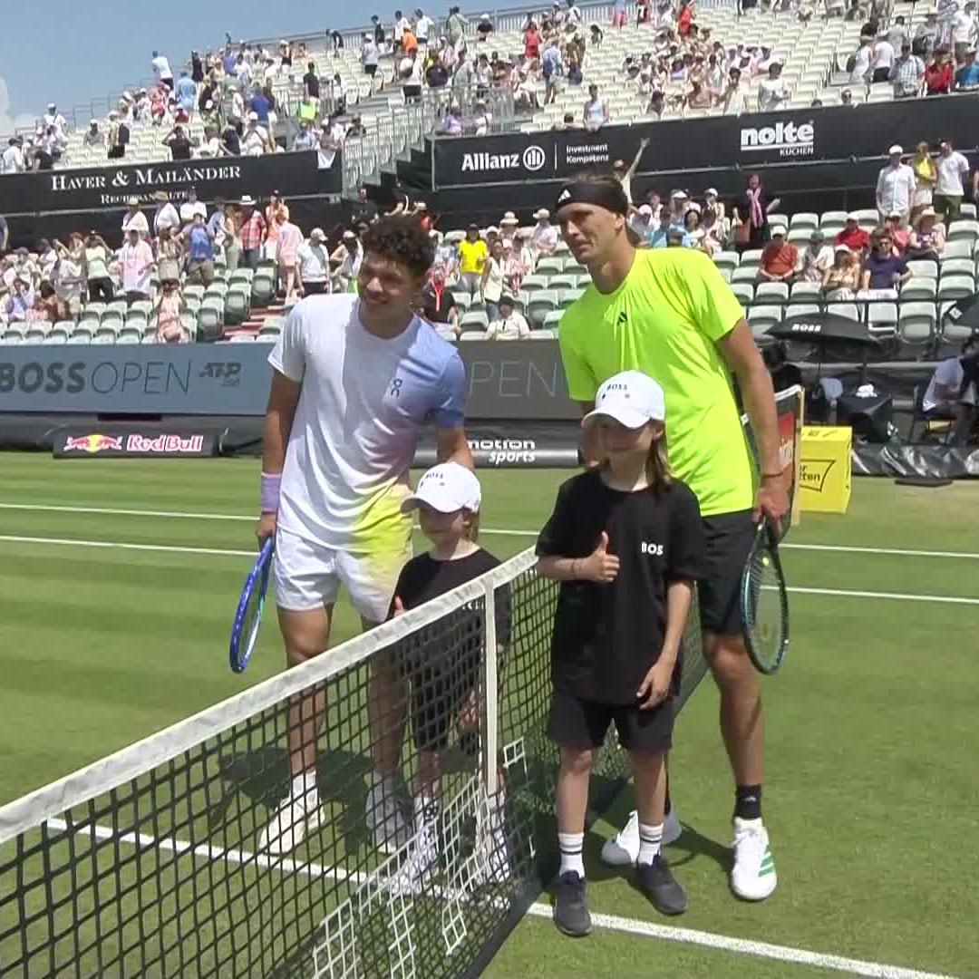 Match of the day 👀 Zverev takes on Shelton for a spot in the #BOSSOPEN final vs Fritz 🥵 LIVE STREAM: