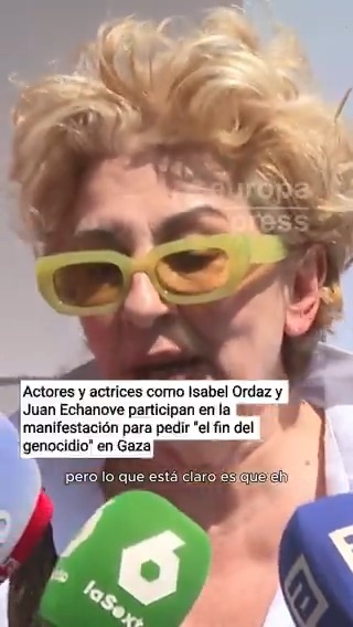 Actores y actrices como Isabel Ordaz y Juan Echanove participan en la manifestación para pedir "el fin del genocidio" en Gaza: "Manifestarse no es un esfuerzo, es un deber"