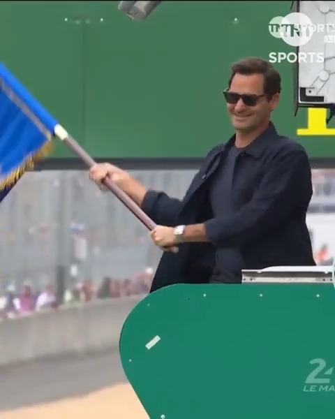 𝘼𝙪𝙧𝙖 𝙥𝙚𝙧𝙨𝙤𝙣𝙞𝙛𝙞𝙚𝙙 💫 Roger Federer was in his element at Le Mans 😎 #LeMans24 #WEC
