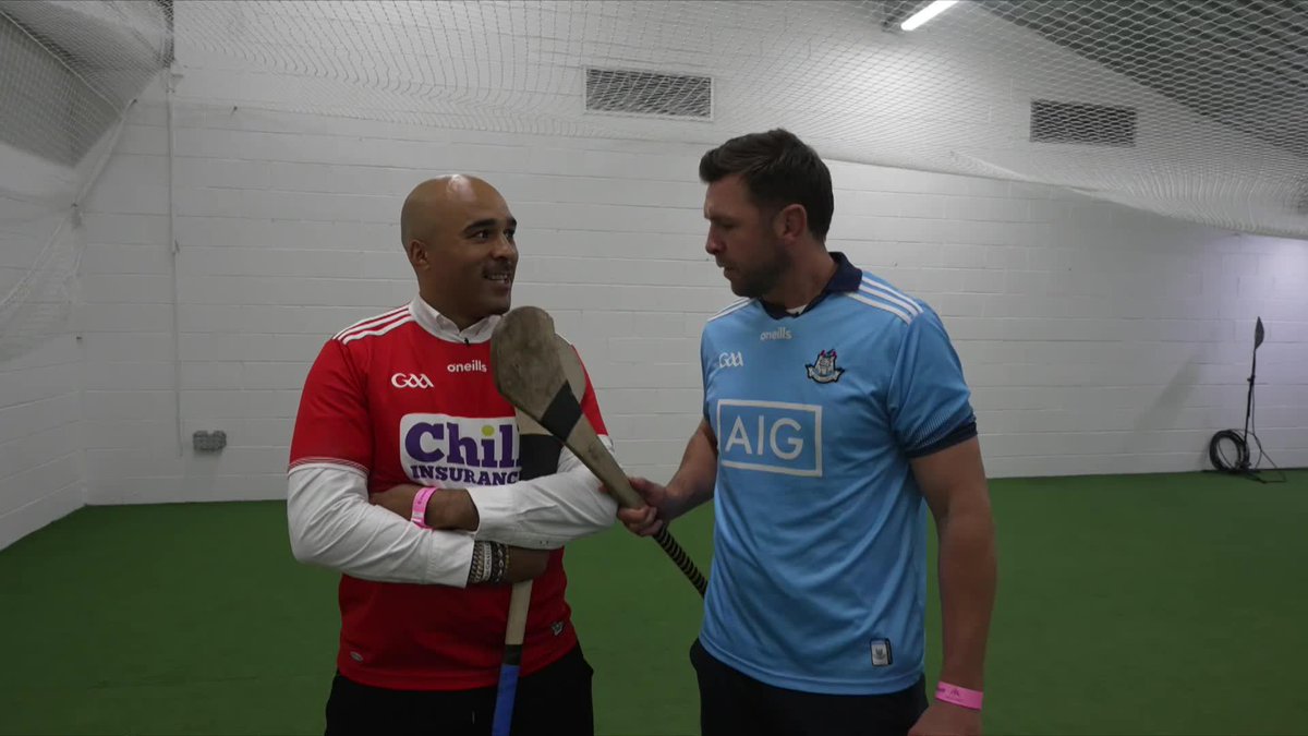 Star in the making?! 😂 Simon Zebo teaches ryan wilson the ropes when it comes to hurling 🏑