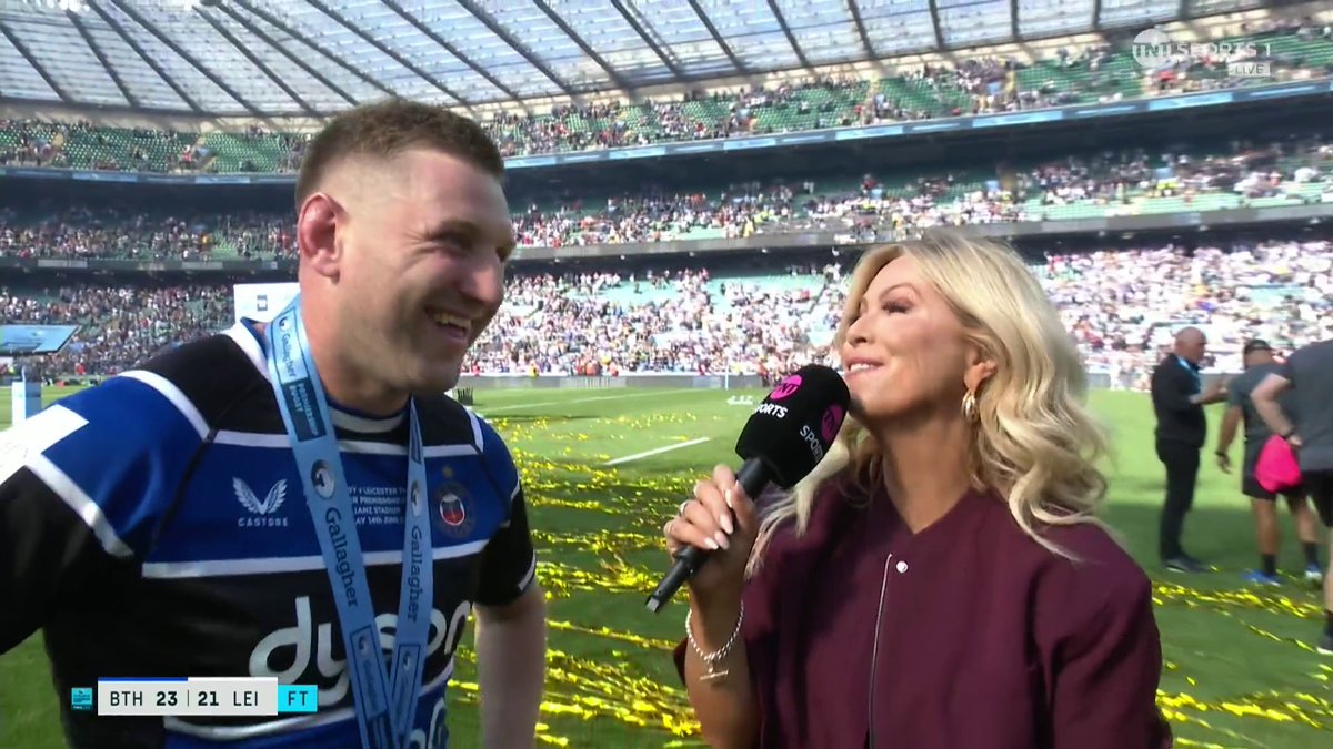 🗣️ "He's a boy from Bath who grew up seeing his dad lift trophies so it will live long in the memory for him." Finn Russell reveals the selfless reason behind his assist to Max Ojomoh 👏