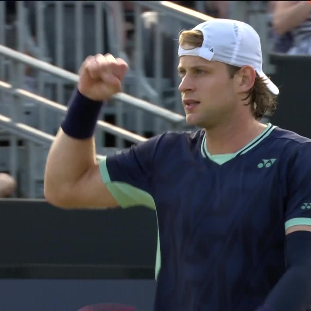 Bergs Brilliance 🤩 He defeats Reilly Opelka 6-1 6-4 to reach his second ATP Tour Final! #LibemaOpen