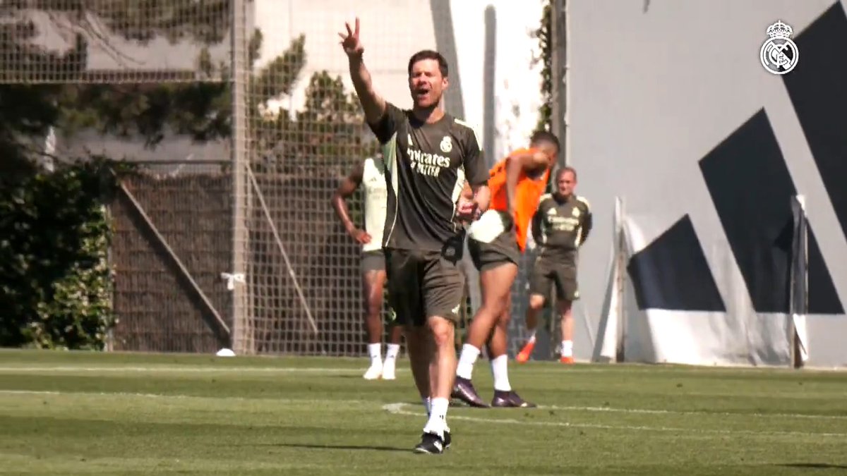 Trent 🏴 se régale déjà à l’entraînement avec le Real Madrid. 🤍