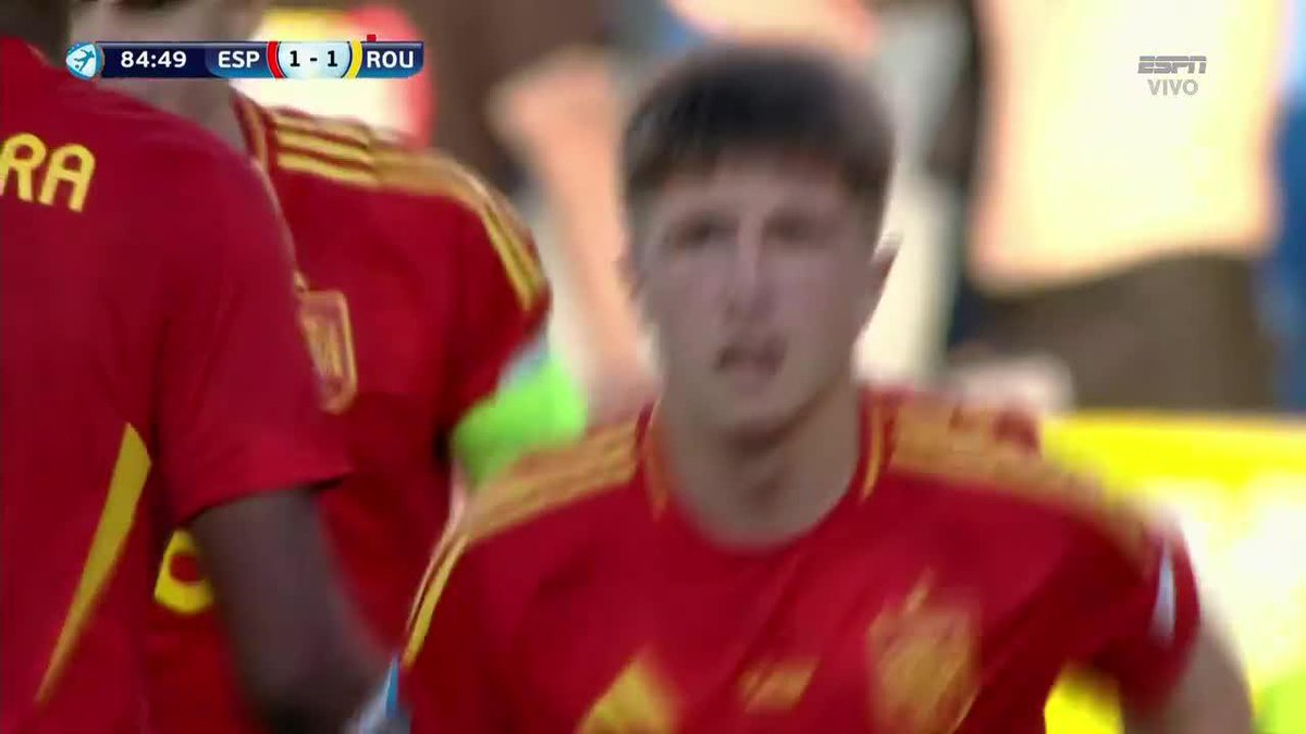 "GOLAZO" Por este gol que hizo Mikel Jauregizar con la polla para el empate parcial de España por 1-1 ante Rumania por la Eurocopa Sub 21. Mirá el gol que hizo el juvenil hijo de re mil puta.