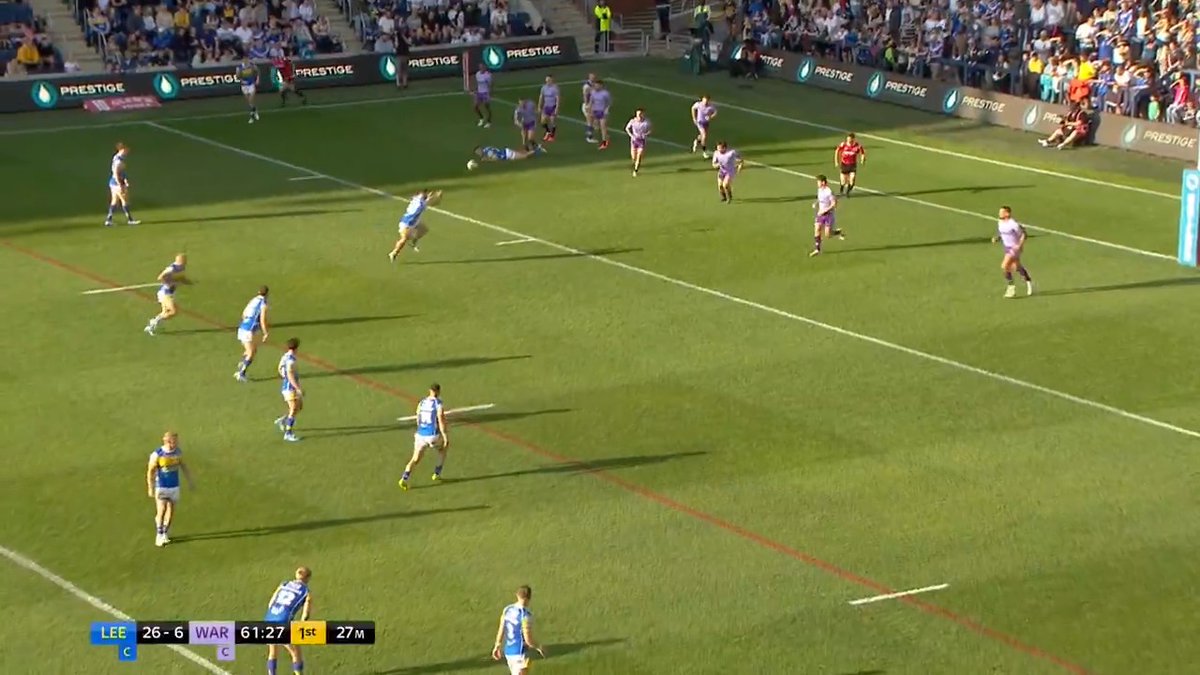 Jake Connor continues his fine form ๐คซ #SuperLeague