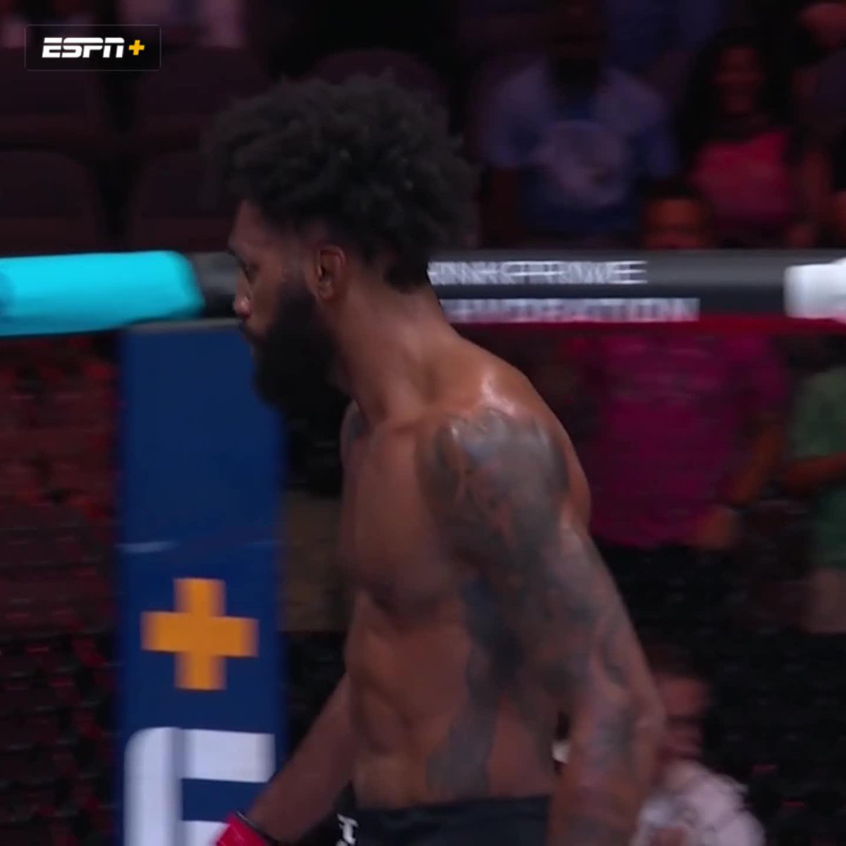THESE PUNCHES FROM PHIL ROWE 👊 #UFCAtlanta