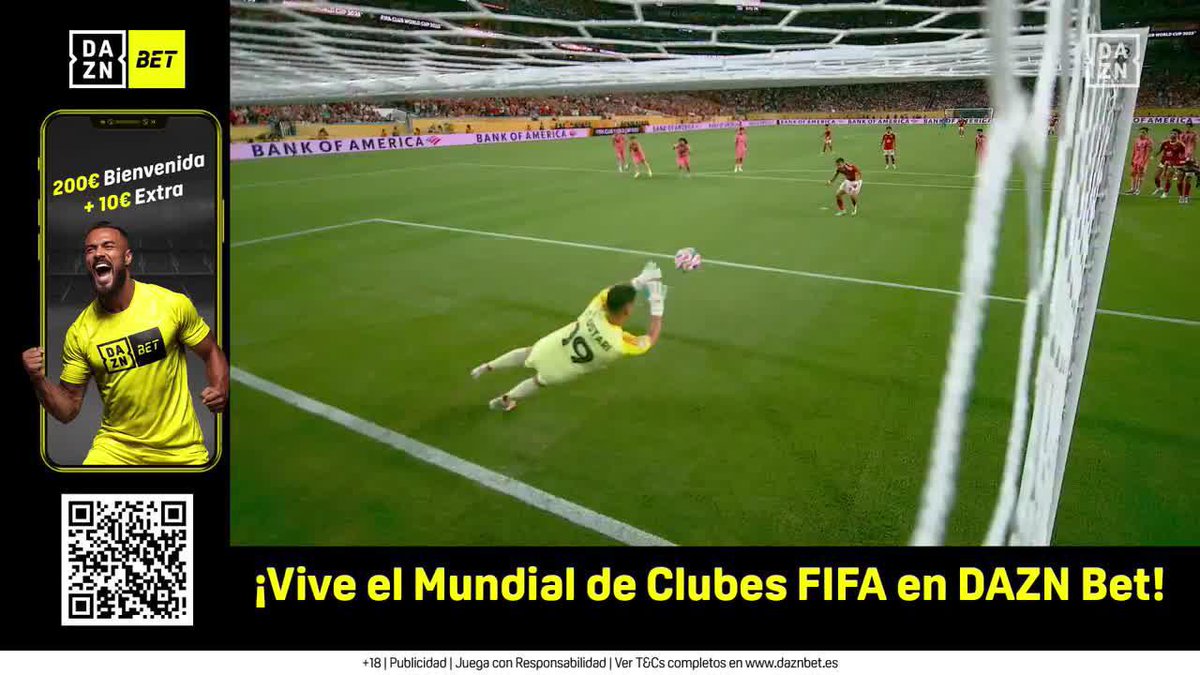 PÓNGANLE UNA ESTATUA EN MIAMI A OSCAR USTARI 🤯 Su escandalosa primera parte solo podía acabar así: parando un penalti 🔥 🔗 FIFA Club World Cup | Todos los partidos gratis en #FIFACWC #TakeItToTheWorld