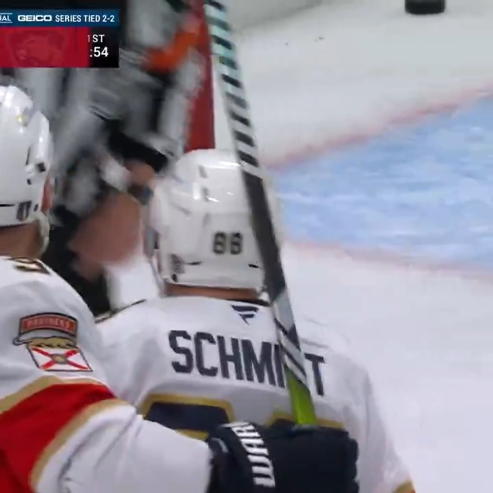SAM BENNETT CAN'T STOP SCORING 🚨 What an unreal postseason he's currently having! #StanleyCup 🇺🇸: NHLonTNT & Sports on Max ➡️ 🇨🇦: Sportsnet or stream on Sportsnet+ ➡️