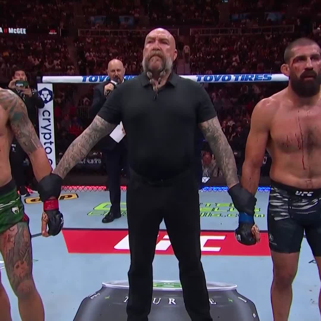 Getting the job done tonight! 🤝 Make it 3 wins in a row for the former The Ultimate Fighter champion! [ #UFCAtlanta | Michael Chiesa ]