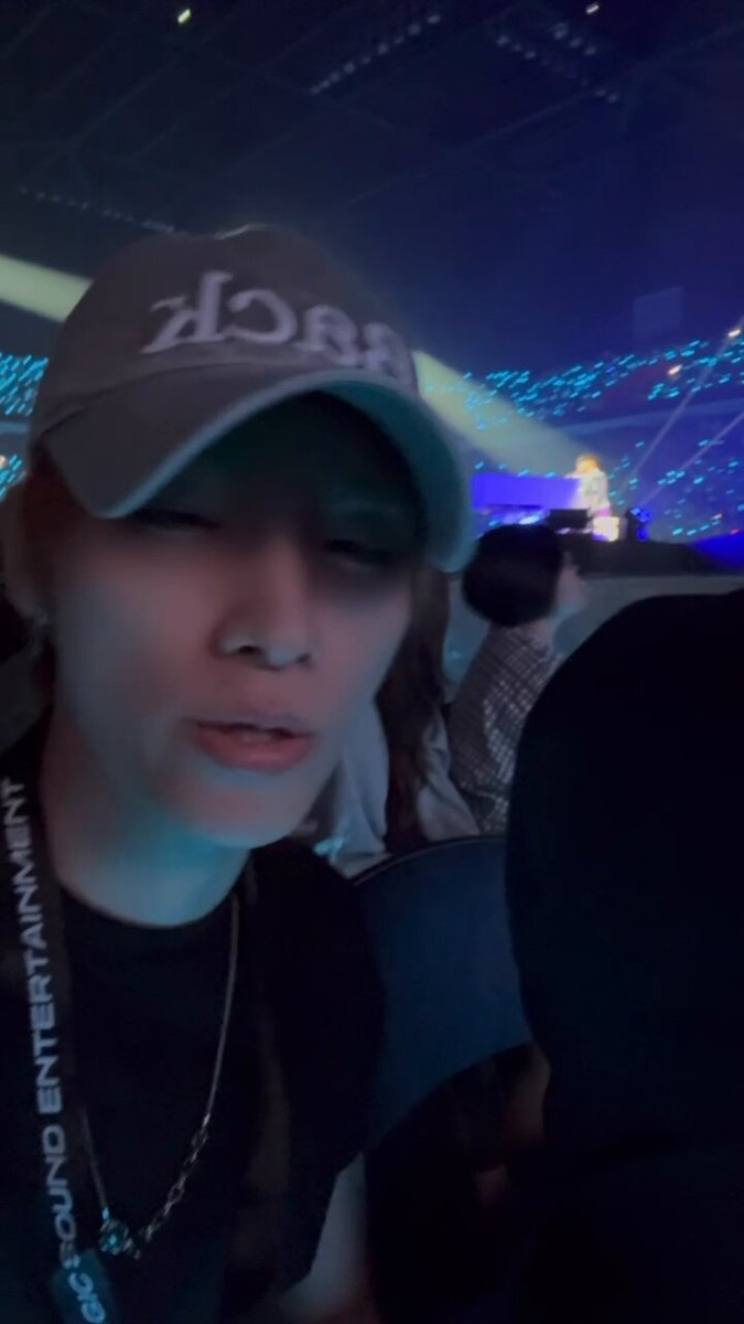 JUNJUN 💭 “I’m here to show off” OMG 🥹❤️