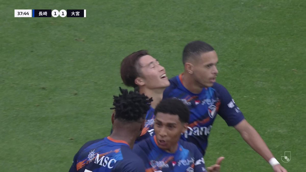 思い切って狙った #安部大晴 の同点ゴール! 🎦 ゴール動画 🏆 明治安田J2リーグ 第19節 🆚 長崎vs大宮 🔢 1-1 ⌚️ 38分 ⚽️ 安部 大晴(長崎) #Jリーグ