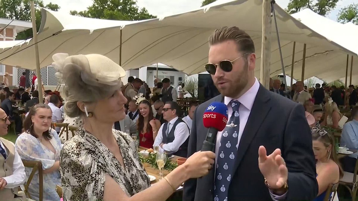 "We never thought we'd be here" The Basher Watts Racing syndicate are enjoying their day out at Chantilly and hoping Shes Perfect can gain redemption in today's feature... 🇫🇷