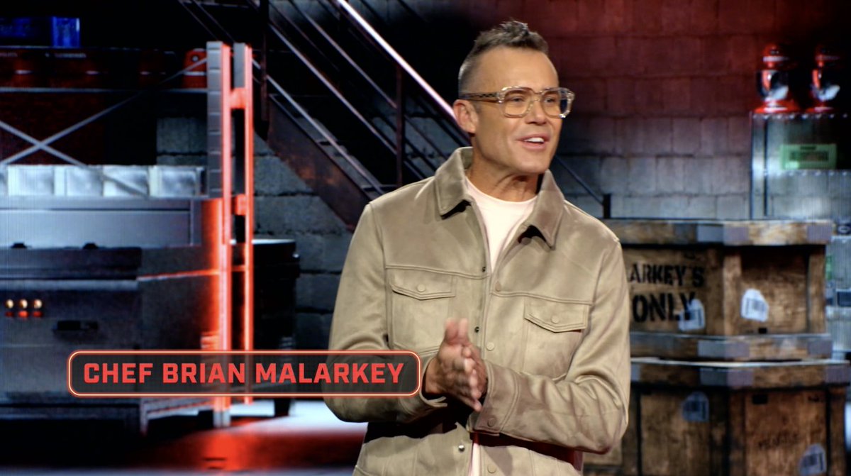 "35 minutes to make your best sweet and savory entrée. Do you think you can handle that?" @brianmalarkey issues the challenge, but this is #CutthroatKitchen... there's ALWAYS a catch 👀 Don't miss an all-new episode, Tuesday @ 9|8c 🔪