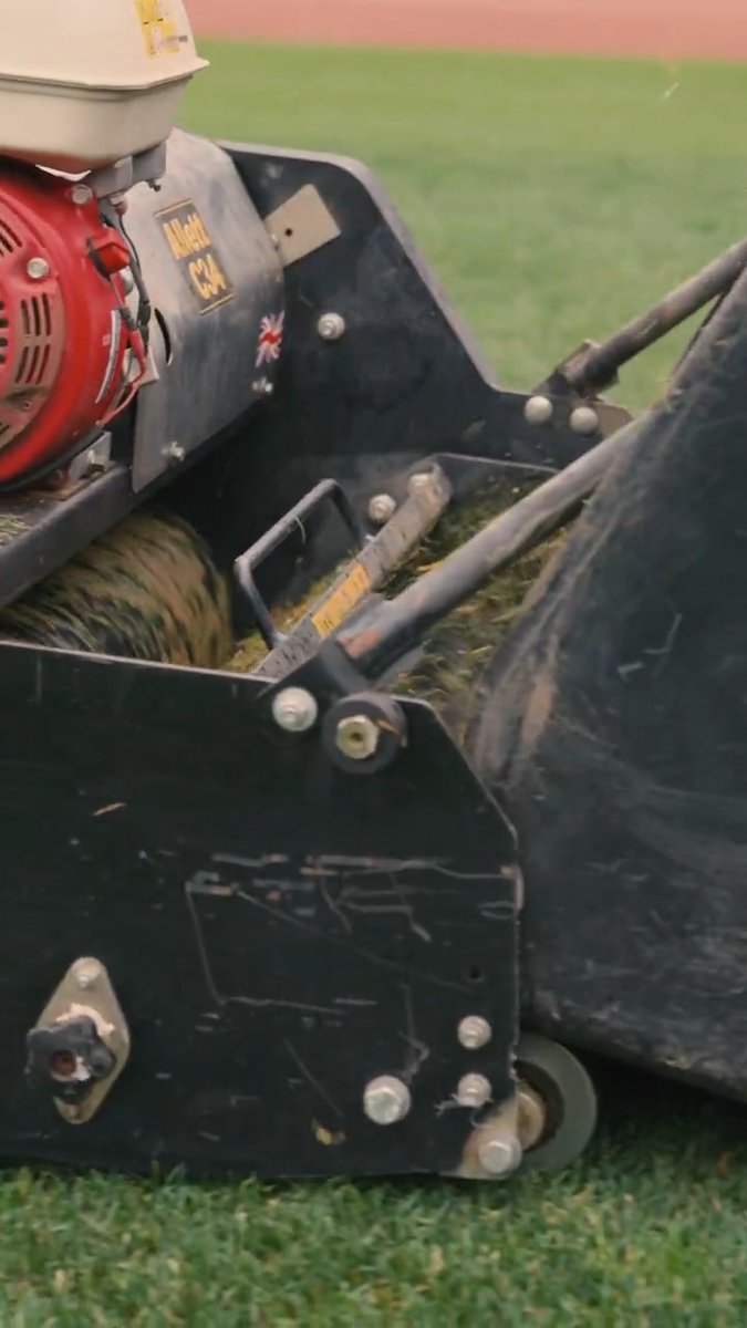 A special gift for all the dads out there on Father's Day 🚜 Lawn tips from Matt Brown, our Director of Field Operations at PNC Park.