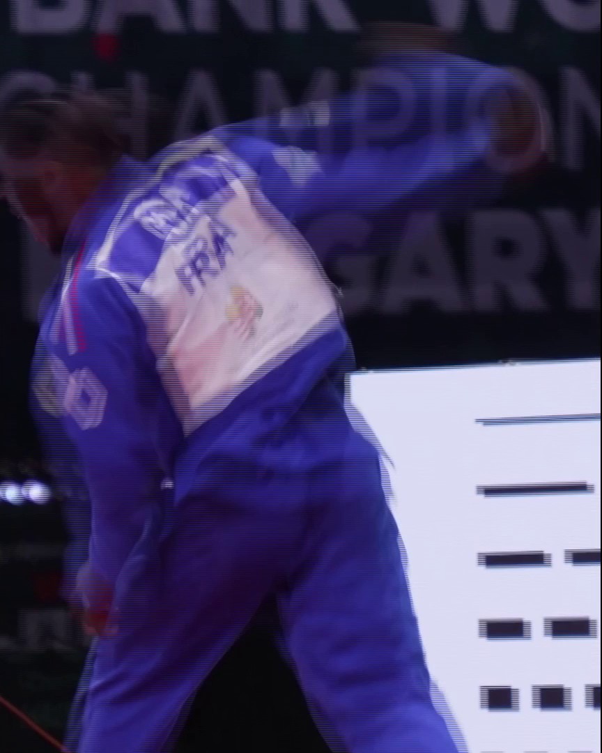 🇫🇷🥋 Le Français Joan-Benjamin Gaba exprime toute sa joie suite à sa qualification en finale des championnats du monde. En 5 combats, il a passé 24 minutes sur le tapis, contre 32 minutes lors de l'Euro en 5 combats. 📺 Un évènement à suivre en direct sur RMC Sport 1 !
