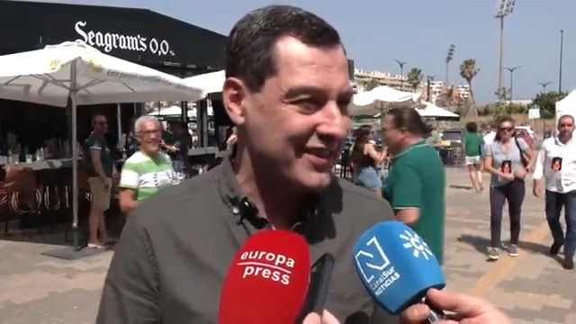 Apoyamos el deporte andaluz. El UnicajaCB lleva una temporada espectacular con 4 títulos y está disputando las semifinales de la ACB contra el Real Madrid Basket. Se están haciendo las cosas bien, hay equipo y tiene una maravillosa afición. ¡A por la remontada! #YoSoyDelUnicaja