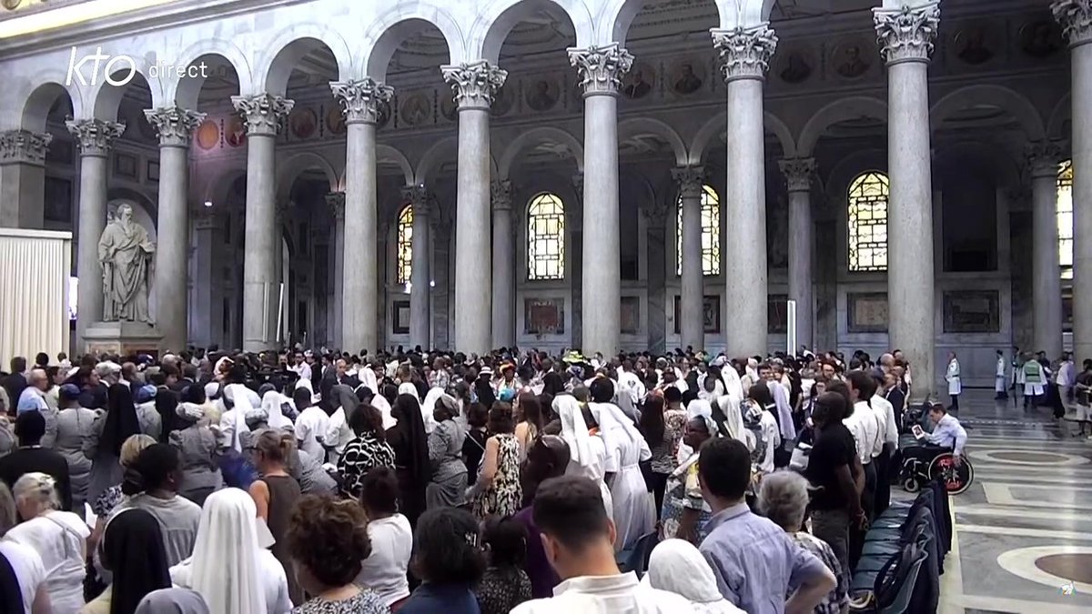 🔴Suivez en direct la messe de béatification de Floribert Bwana Chui, jeune martyr congolais. Une célébration présidée par le cardinal Marcello Semeraro, en la basilique Saint-Paul-hors-les-Murs à Rome. 👉En direct sur KTOTV et