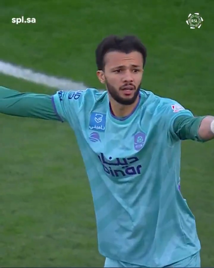 ردود أفعال سريعة 💯 أي تصدٍ كان هذا من مشاري سنيور 🤯🤯 #دوري_روشن_السعودي