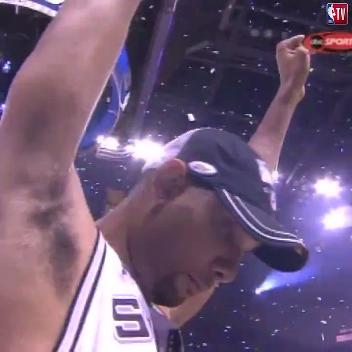 22 YEARS AGO TODAY Tim Duncan won his 2nd Championship & was "robbed" of a quadruple-double! Ridiculous numbers 👀 GM1: 32 PTS, 20 REB, 6 AST, 7 BLK GM3: 21 PTS, 16 REB, 7 AST GM4: 23 PTS, 17 REB, 7 BLK GM6: 21 PTS, 20 REB, 10 AST, 8 BLK