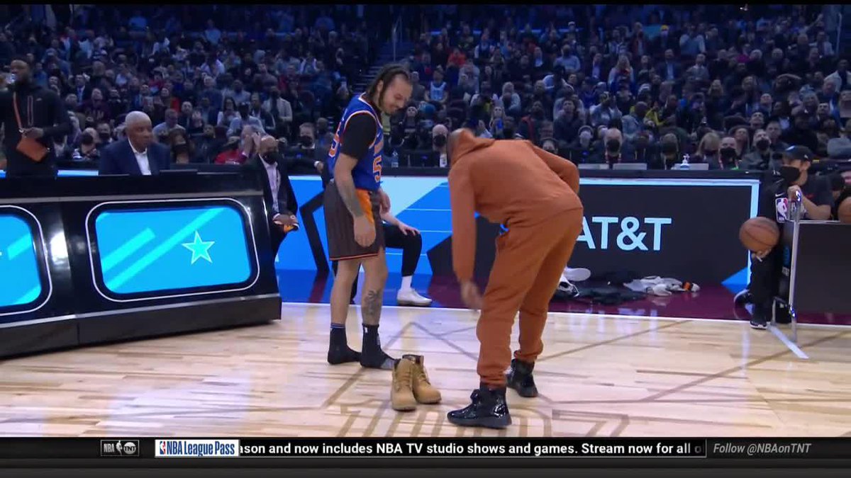 This who the Grizzlies just traded for 😭😭😭😭😭😭😭😭😭😭😭😭