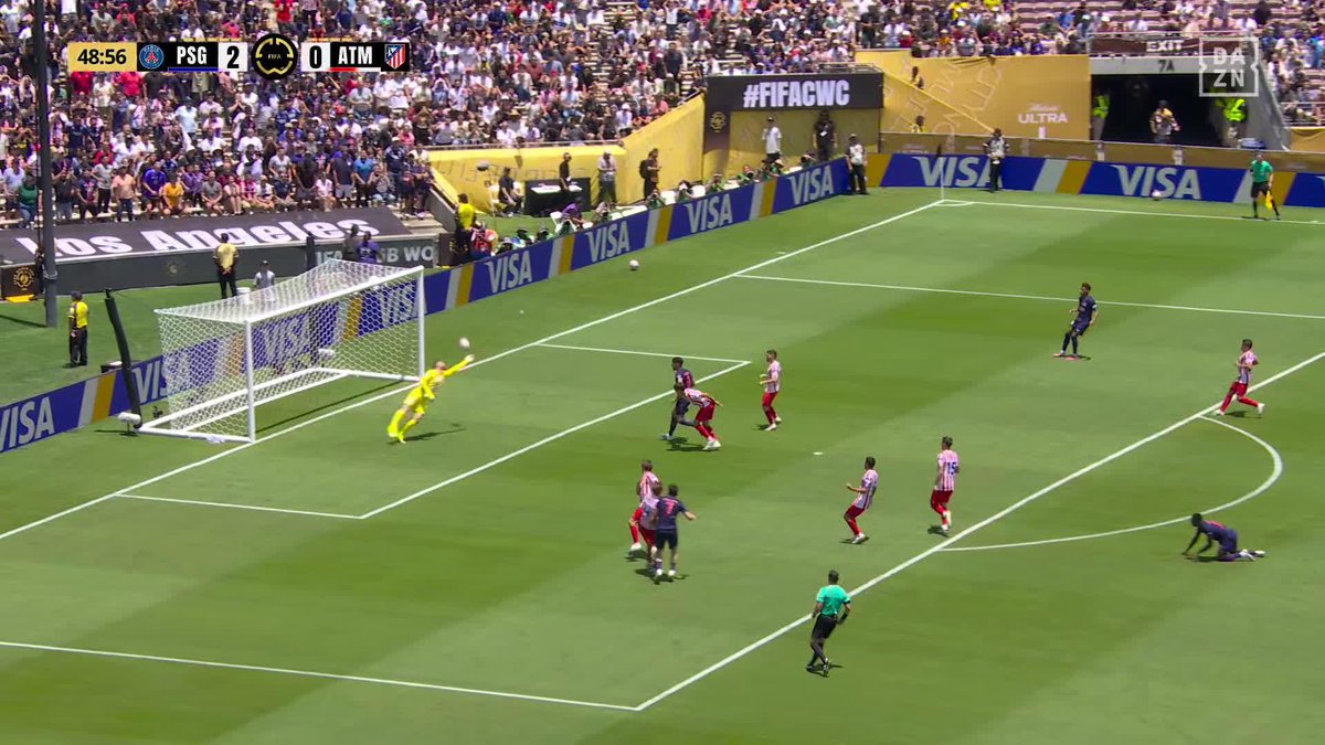 ¡QUÉ ABSOLUTA LOCURA! 🤯 La mano de Oblak a Kvaratskhelia... ¡QUÉ SALVAJADA! 🔥 FIFA Club World Cup | Todos los partidos gratis en #FIFACWC #TakeItToTheWorld