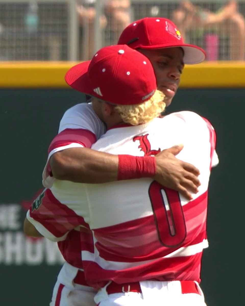 LOUISVILLE ELIMINATES ARIZONA FROM THE MCWS 😮 Louisville Baseball