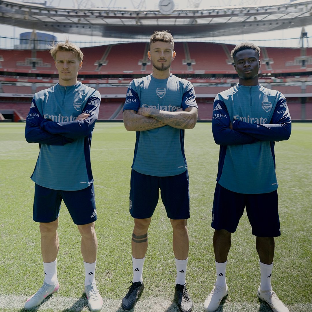 Ready to go again 💪 Our new 2025/26 trainingwear, as exclusively worn by the players, is available now 🛍️