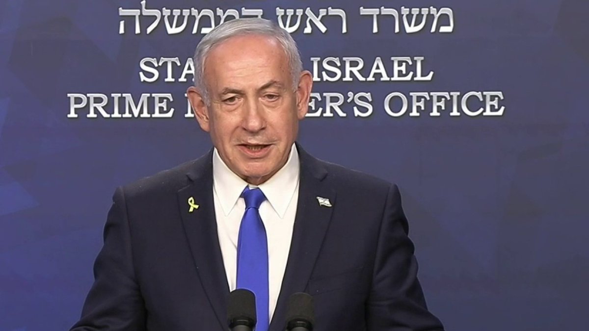 "Nous ne nous arrêterons pas en si bon chemin. Nous contrôlons l'espace aérien de Téhéran" Benjamin Netanyahou, Premier ministre israélien