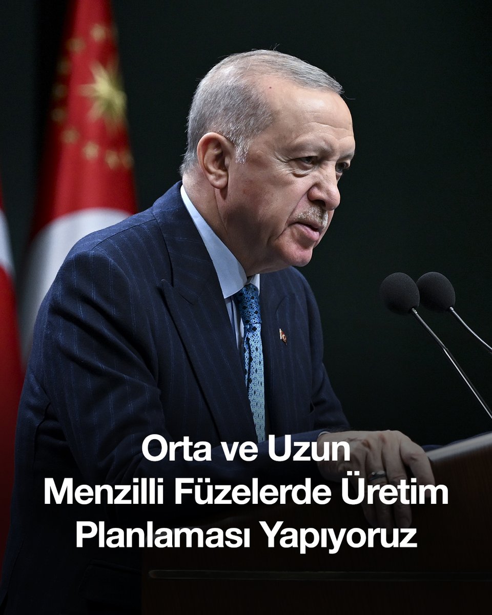 Orta ve uzun menzilli füze stoklarımızı son gelişmeler ışığında caydırıcılık düzeyine getirecek üretim planlamalarını yapıyoruz. İnşallah çok uzun olmayan bir süreçte hiç ama hiç kimsenin bize efelenmeyi dahi göze alamayacağı bir savunma kapasitesine erişmiş olacağız.