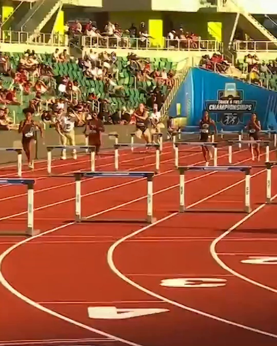 A 52.46 finish from Michigan Track & Field / Cross Country's Savannah Sutherland earns her the national title and a new NCAA record! NCAA Track & Field x #NCAATF