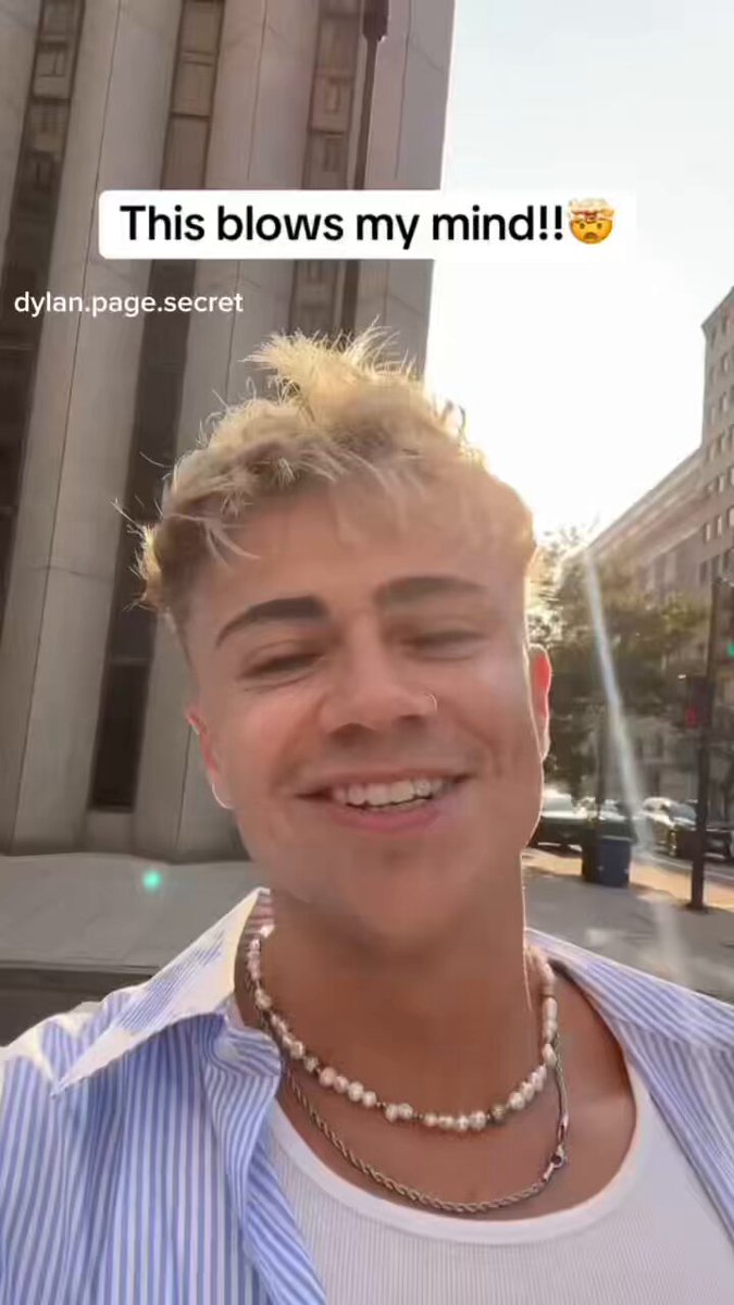 This man arrived in Washington State and took an Uber to his hotel. It cost $194 “Along the journey, I asked him, oh, how much are you getting paid for this trip? Bro said, $48. That is absurd.” That’s a $146 upcharge on one trip BlackRock bought Uber and prices skyrocketed