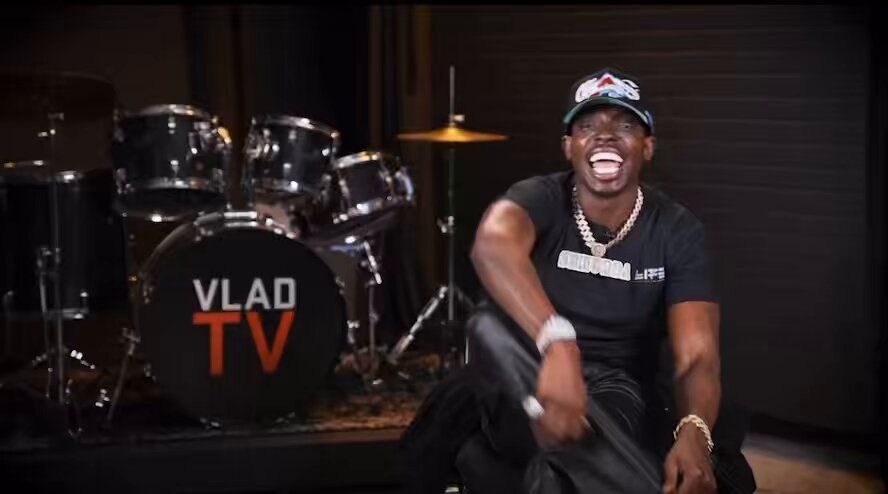 Bobby Shmurda Says “Free Tory Lanez” While Speaking On Being Represented By Jay Z’s Lawyer, Alex Spiro, In A Past Case Via: DJ Vlad #BobbyShmurda #ToryLanez #JayZ