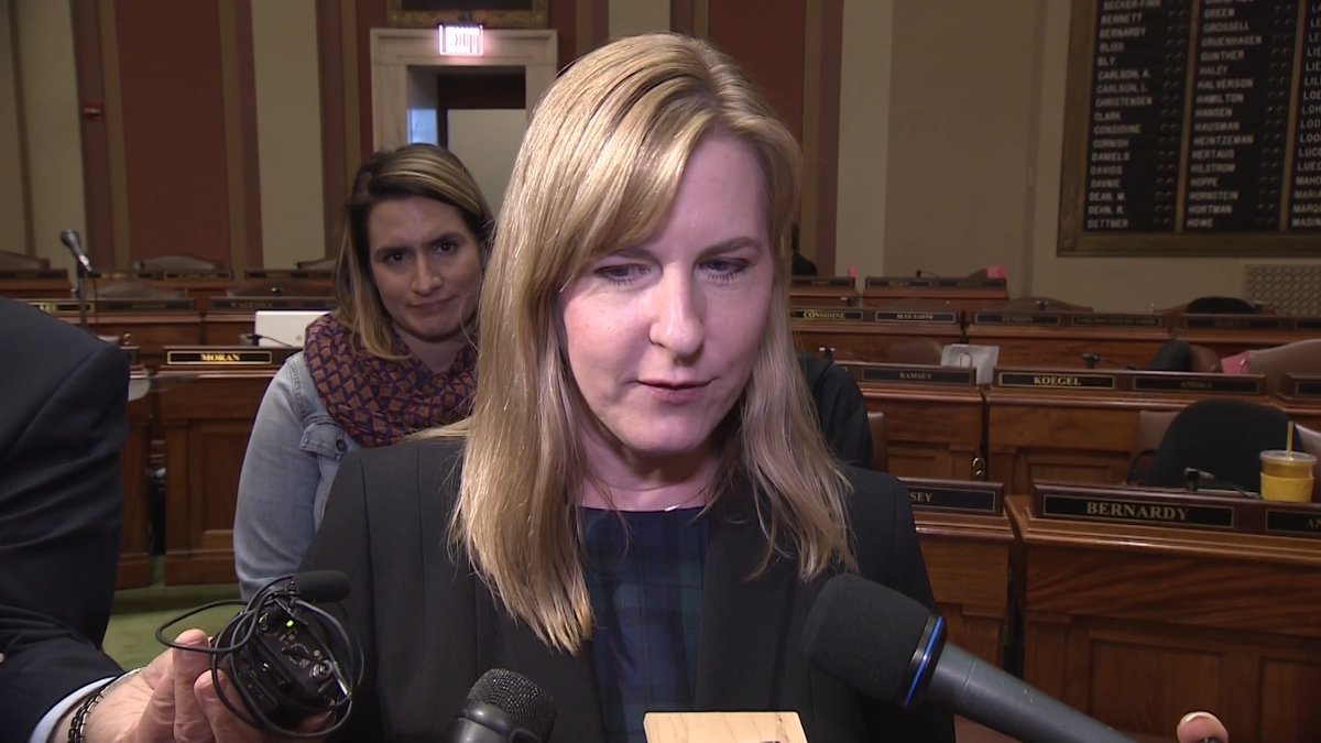 We could all learn from the way Melissa Hortman stood up for her then MN House colleagues Peggy Flanagan and Ilhan Omar in 2017: “I think you have to call bullshit when you see bullshit”