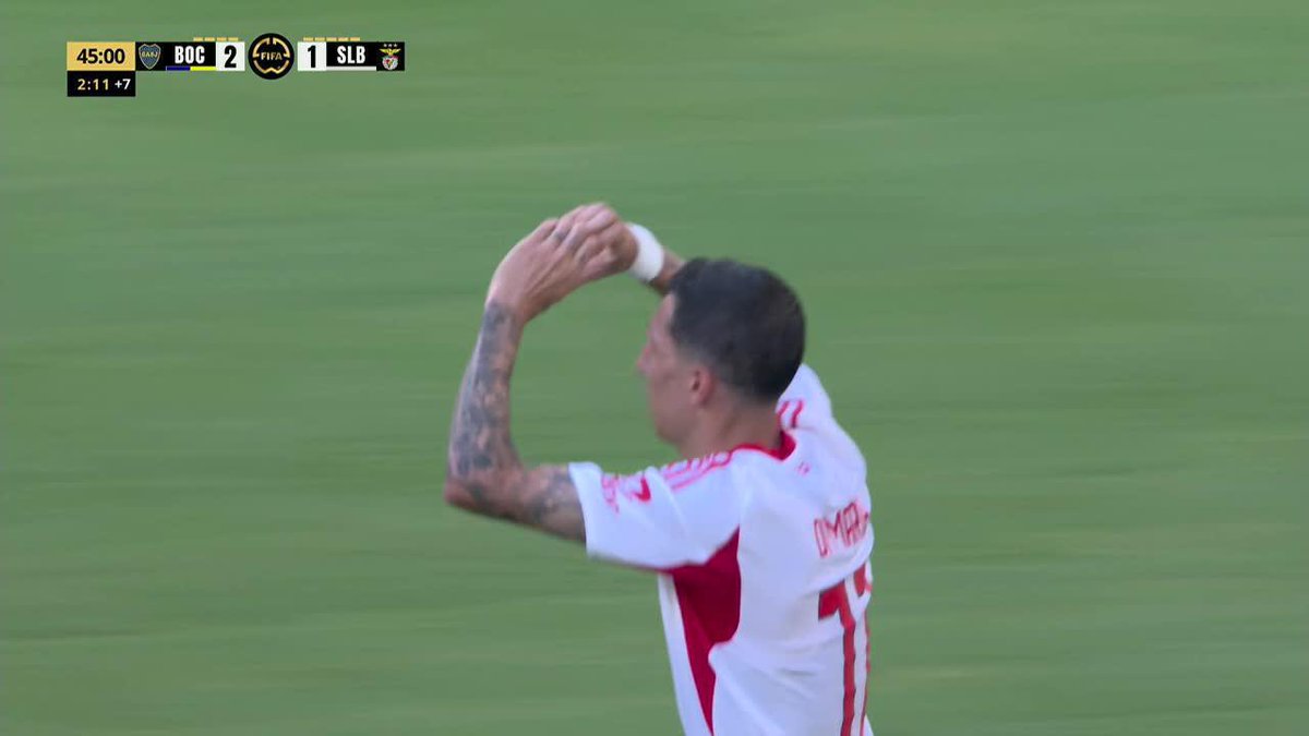 🔴⚽DI MARÍA, TRANQUILO! Fideo pateó genial el penal y le dio el descuento a Benfica ante Boca. 📺 Mirá los partidos de #DisneyPlus de la #FIFACWC 🏆🌎 en el Plan Premium