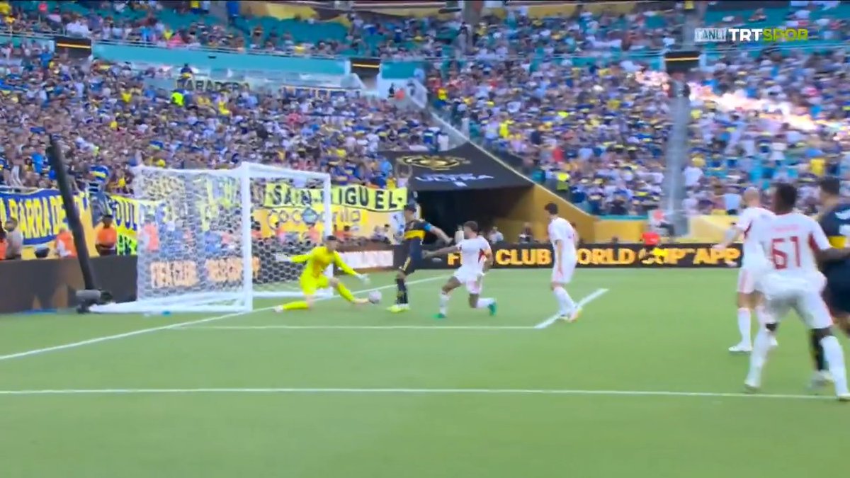 ⚽️ Lautaro Blanco getirdi, kaptan Miguel Merentiel nefis bitirdi. 🟡🔵 Boca Juniors'u öne geçiren gol.