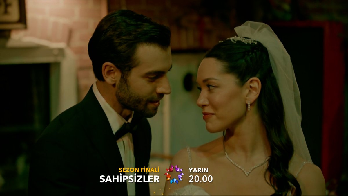 “Kimse ablamın mutluluğunu bozamayacak.” #Sahipsizler sezon finali 2. tanıtımı! 28. bölüm yarın 20.00’de Star’da! Sahipsizlertvdizi